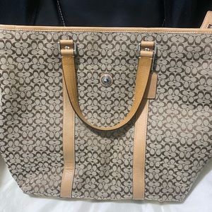 Coach Voyage Signature C Large Tote